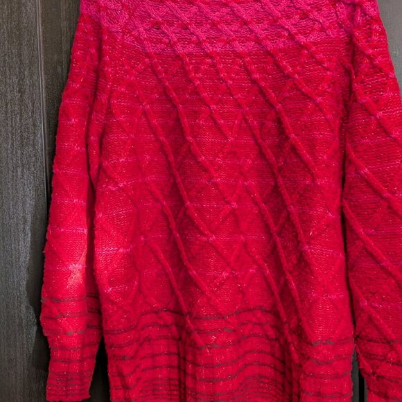 Lane Bryant Red Cable Knit Sweater Size 14/16 Plus - Picture 4 of 6